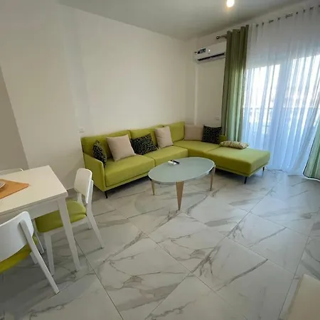 Apartment Beachside Charm